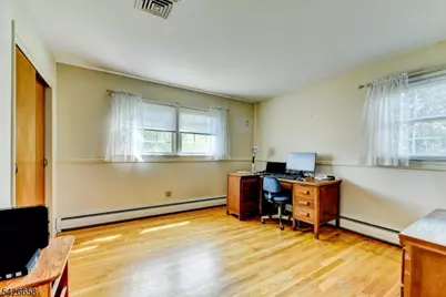 35 Payson Rd, Pequannock Township, NJ 07440 - Photo 28