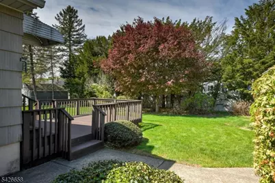 35 Payson Rd, Pequannock Township, NJ 07440 - Photo 40