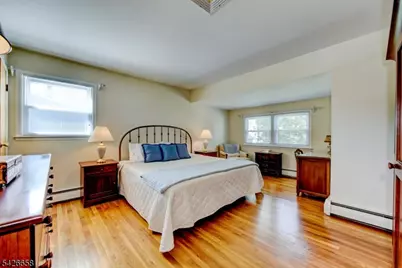 35 Payson Rd, Pequannock Township, NJ 07440 - Photo 22
