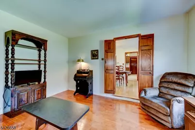35 Payson Rd, Pequannock Township, NJ 07440 - Photo 20