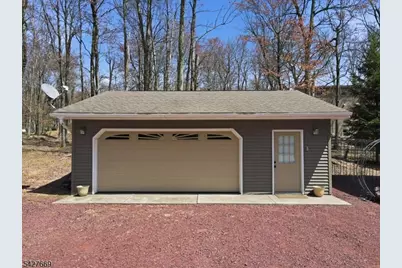 12 Lupine, Pennsylvania, NJ 18624 - Photo 30