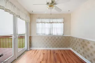 4 Winfield Dr, Parsippany, NJ 07054 - Photo 8