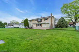 106 Louis Ln, Hackettstown, NJ 07840 - Photo 32