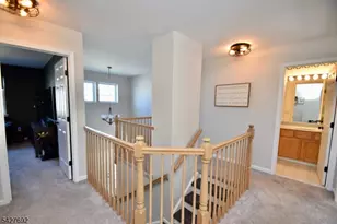 29 Fox Chase Rd, Jefferson Township, NJ 07438 - Photo 10