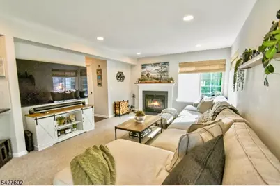 29 Fox Chase Rd, Jefferson Township, NJ 07438 - Photo 6