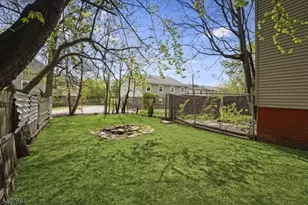 580 Hunterdon St, Newark, NJ 07108 - Photo 16