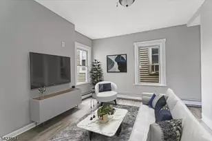 580 Hunterdon St, Newark, NJ 07108 - Photo 8