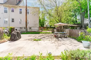 55 New St, East Orange, NJ 07017 - Photo 22