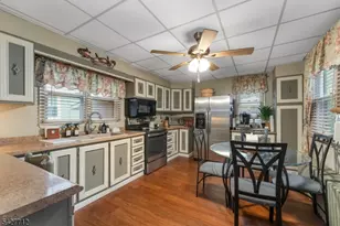 323 Water St, Belvidere, NJ 07823 - Photo 4