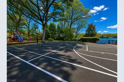 7 Pathfinder Trl, Jefferson Township, NJ 07885 - Photo 46