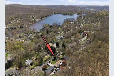 7 Pathfinder Trl, Jefferson Township, NJ 07885 - Photo 42