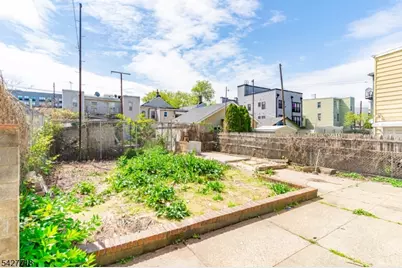 51 Richards St, Newark, NJ 07105 - Photo 46