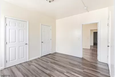 51 Richards St, Newark, NJ 07105 - Photo 20