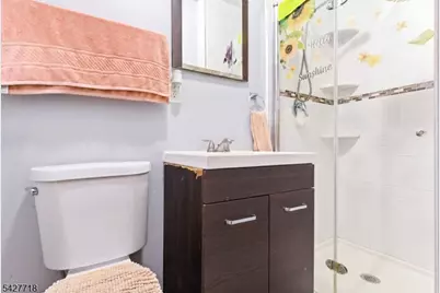 51 Richards St, Newark, NJ 07105 - Photo 10