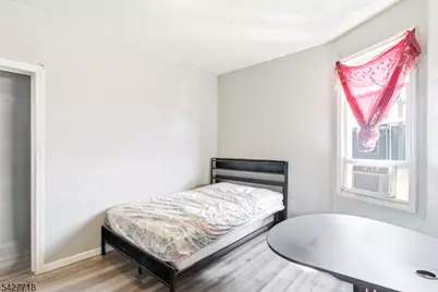 51 Richards St, Newark, NJ 07105 - Photo 26