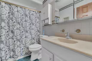 307 Santa Fe Trail, Hopatcong, NJ 07843 - Photo 16