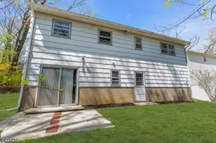 307 Santa Fe Trail, Hopatcong, NJ 07843 - Photo 30