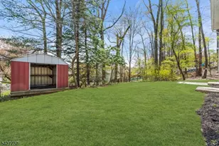 307 Santa Fe Trail, Hopatcong, NJ 07843 - Photo 28