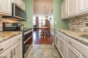 262 Main St, Little Falls Township, NJ 07424 - Photo 10