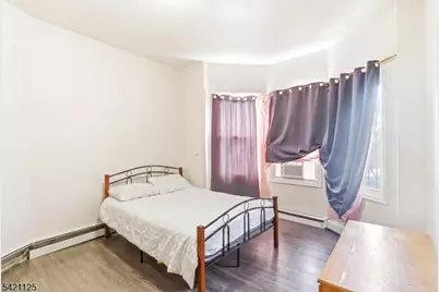 237 Astor St, Newark, NJ 07114 - Photo 16