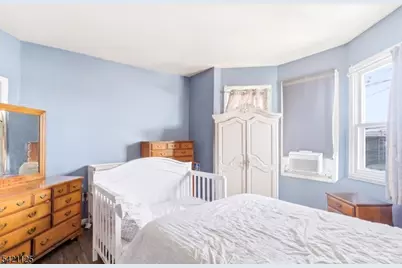 237 Astor St, Newark, NJ 07114 - Photo 24
