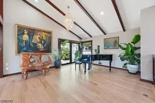 38 Farview Rd, Millburn, NJ 07041 - Photo 6
