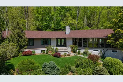 38 Farview Rd, Millburn, NJ 07041 - Photo 2