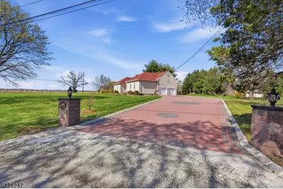 358 S Middlebush Rd, Franklin Township, NJ 08873 - Photo 28
