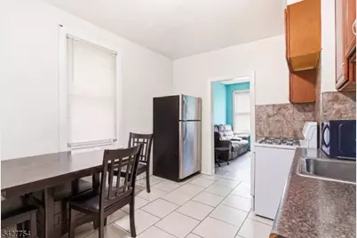369 E Kinney St, Newark, NJ 07105 - Photo 38
