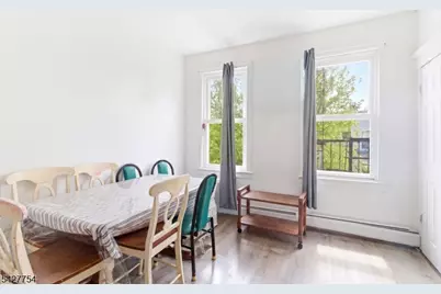 369 E Kinney St, Newark, NJ 07105 - Photo 24