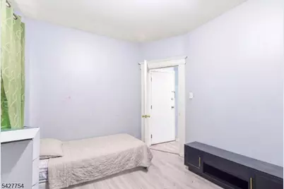 369 E Kinney St, Newark, NJ 07105 - Photo 14