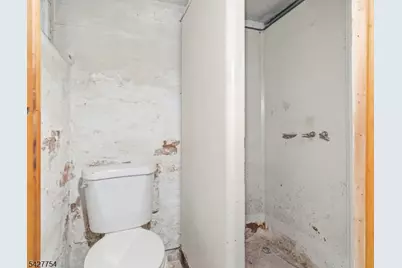 369 E Kinney St, Newark, NJ 07105 - Photo 46