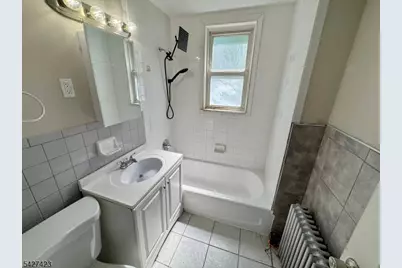 11 Lentz Pl, Irvington, NJ 07111 - Photo 8