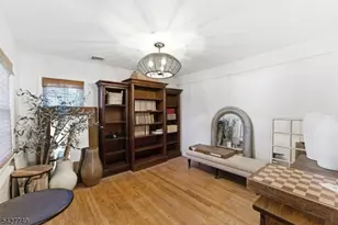 1115 Tuxedo Square, Teaneck Township, NJ 07666 - Photo 10