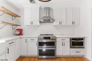 1115 Tuxedo Square, Teaneck Township, NJ 07666 - Photo 2