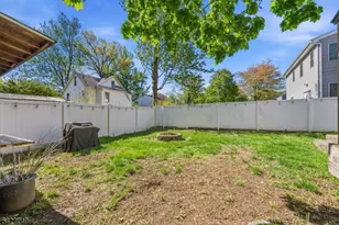 1115 Tuxedo Square, Teaneck Township, NJ 07666 - Photo 28