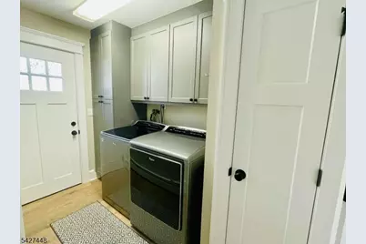 105 Orben Dr, Roxbury Township, NJ 07850 - Photo 12