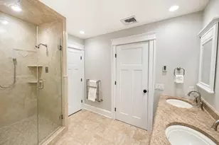 105 Orben Dr, Roxbury Township, NJ 07850 - Photo 16