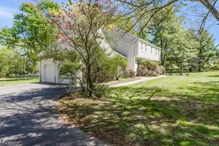 2 Sunset View Rd, Readington, NJ 08822 - Photo 4