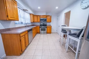 26 Scofield St, Newark, NJ 07106 - Photo 6