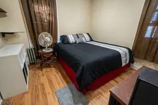 26 Scofield St, Newark, NJ 07106 - Photo 8