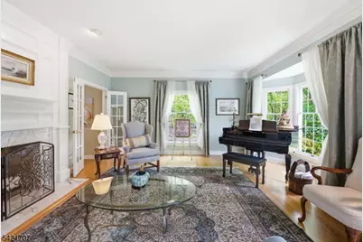 3 Lockwood Dr, Bridgewater, NJ 08807 - Photo 4