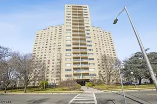 377 S Harrison St, East Orange, NJ 07018 - Photo 16