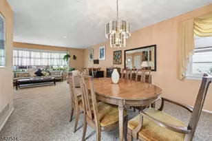 66 Warwick Cir, Springfield, NJ 07081 - Photo 10