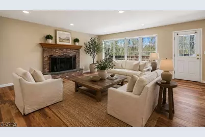 2 Log Rd, Jefferson Township, NJ 07849 - Photo 14