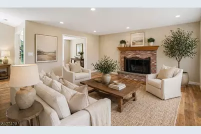 2 Log Rd, Jefferson Township, NJ 07849 - Photo 12