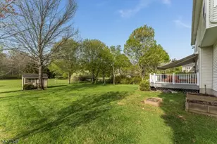 45 Grandin Ct, Union Township, NJ 08802 - Photo 4