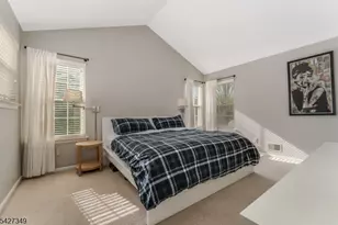 45 Grandin Ct, Union Township, NJ 08802 - Photo 6
