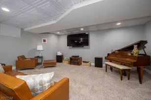 1 Turnberry Ln, Hardyston Township, NJ 07419 - Photo 18
