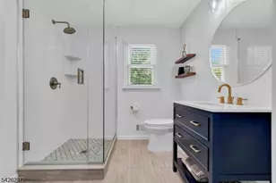 1360 Tullo Rd, Bridgewater, NJ 08836 - Photo 34
